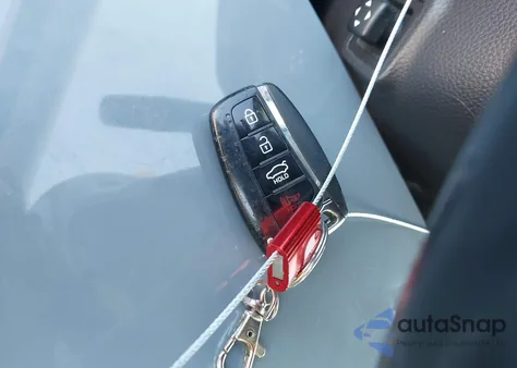 2015 Hyundai Azera z USA, uszkodzony, nr VIN KMHFG4JG0FA466728